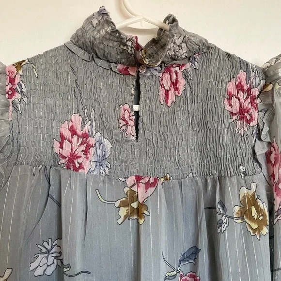 Walter Baker Floral Lightweight Blouse - Size S - Picture 7 of 14